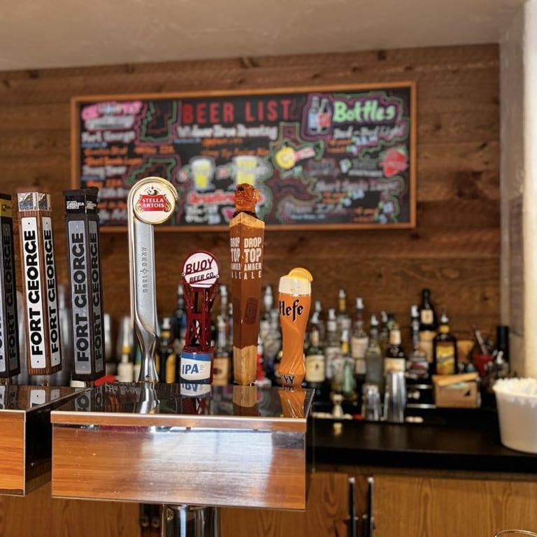 Craft Cocktails & Local Drinks